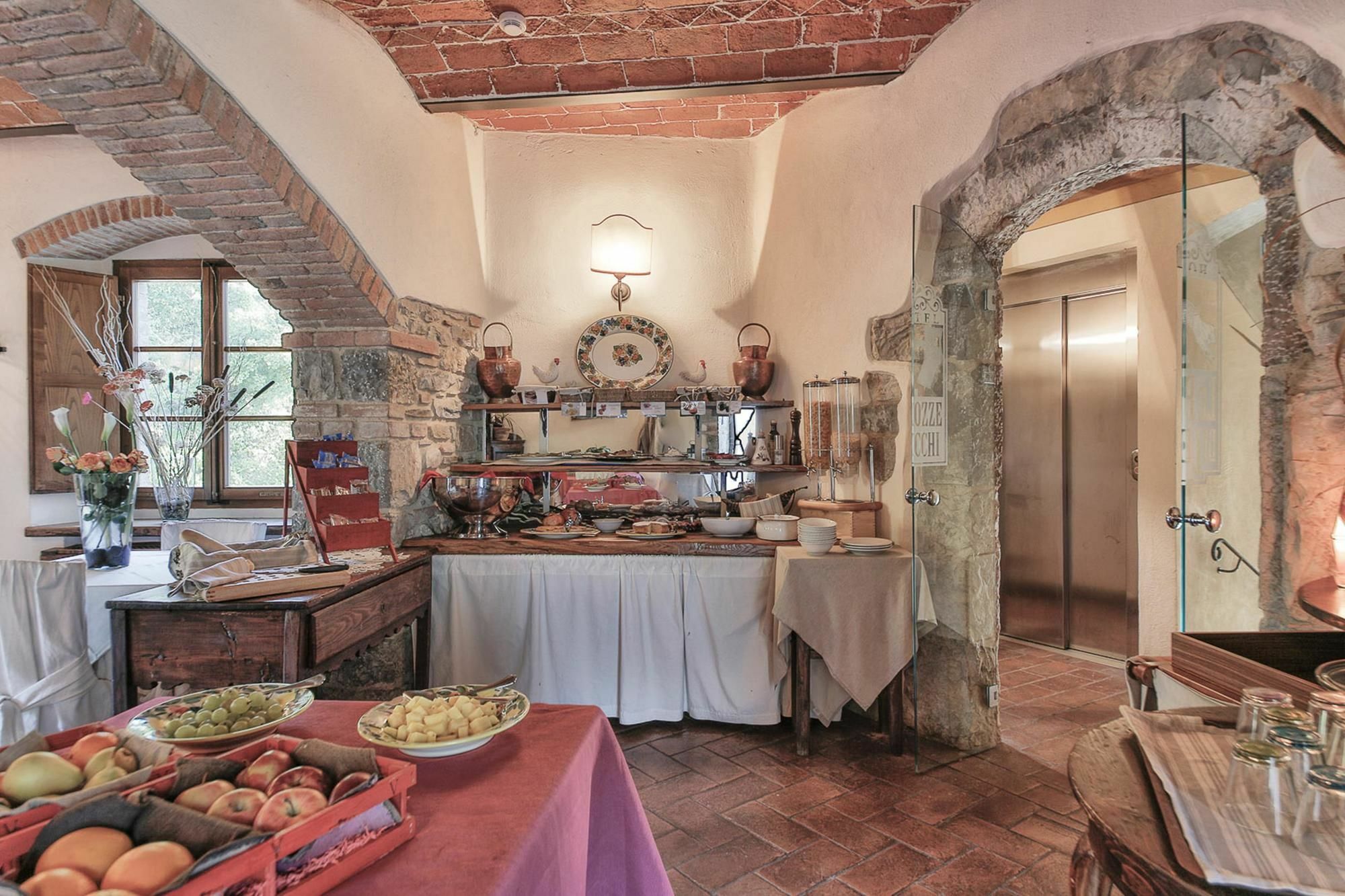 Hotel Le Pozze Di Lecchi Gaiole in Chianti Esterno foto